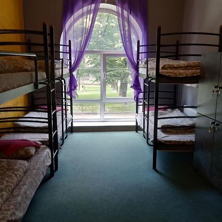 Хостел Travel Station Ивано-Франковск Экстерьер фото
